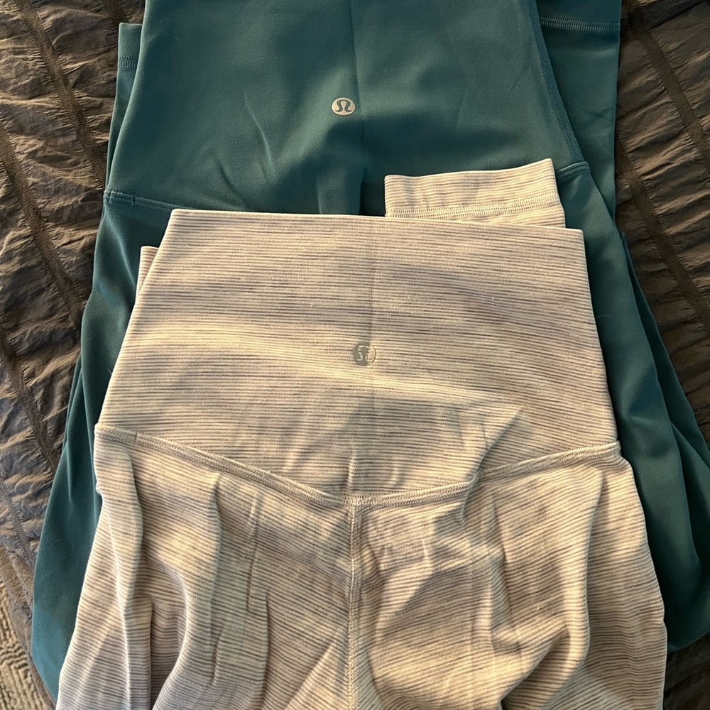 Lululemon leggings teal a white nimbus size 0